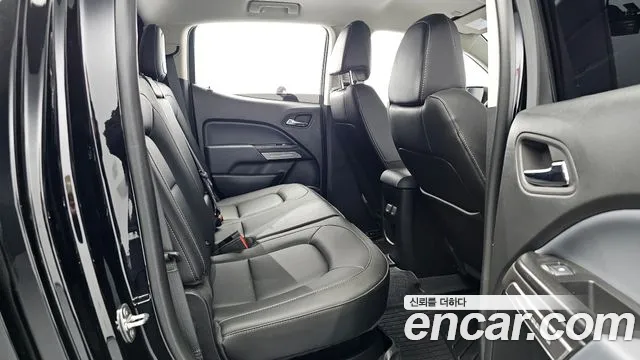 Chevrolet (GM Daewoo) Real New Colorado 2022 Черный из Кореи, фото 3