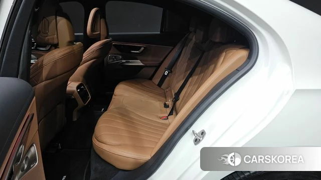 Mercedes-Benz E-Class W214 2026 Белый из Кореи, фото 3