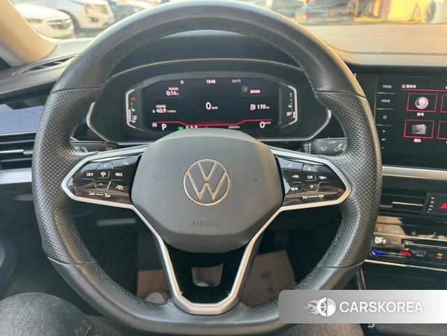 Volkswagen Passat 2022 Черный из Китая, фото 3