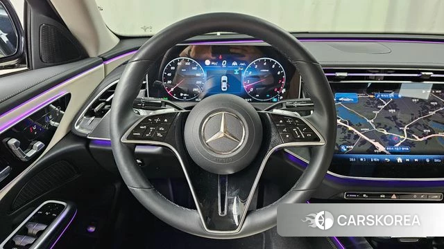 Mercedes-Benz E-Class W214 2024 Черный из Кореи, фото 3
