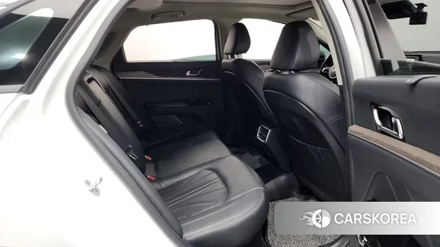 Kia K5 Hybrid 3rd Generation 2022 Белый из Кореи, фото 3