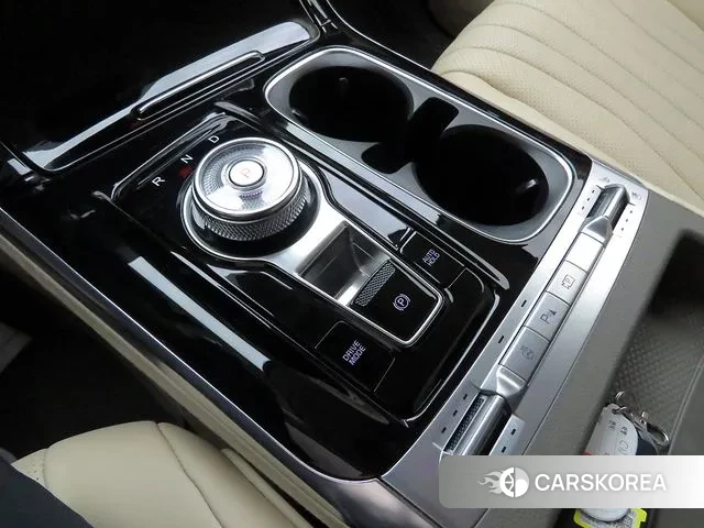 Kia Carnival 4th generation 2022 Белый из Кореи, фото 3