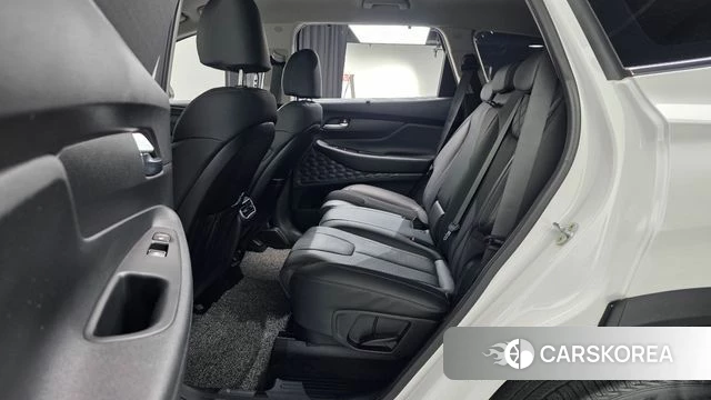 Hyundai The New Santa Fe 2022 Белый из Кореи, фото 3