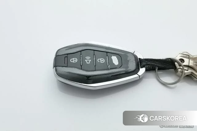 Jietu X70 PLUS 2021 Белый из Китая, фото 3