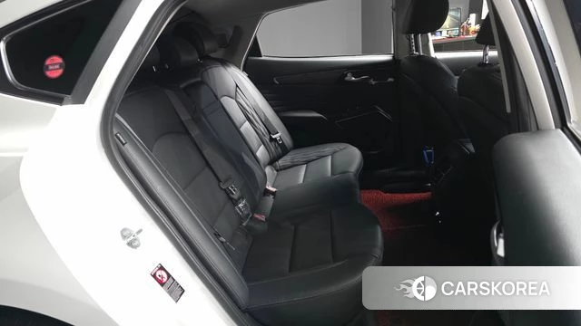 Kia K7 Premier 2019 Белый из Кореи, фото 3