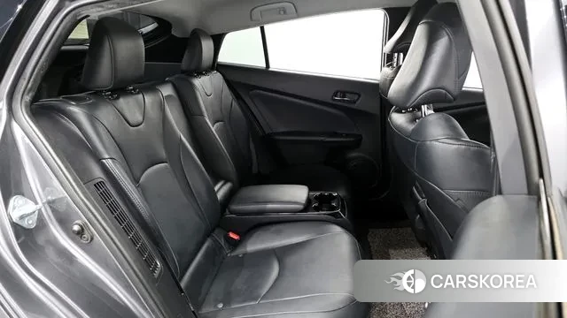 Toyota Prius Prime 2018 Серый из Кореи, фото 3