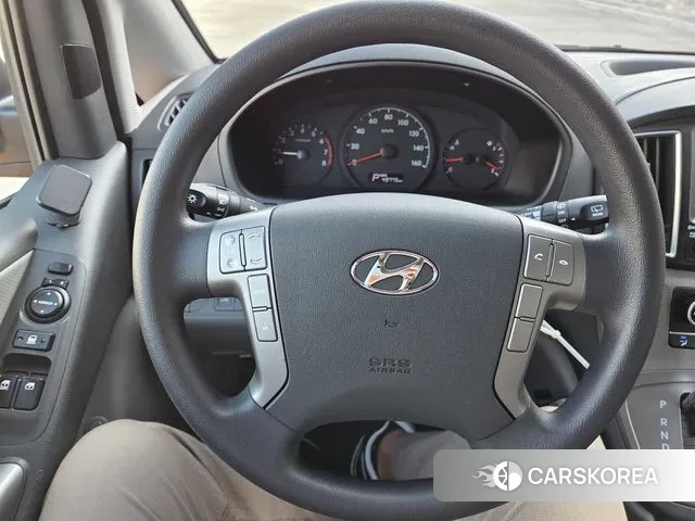 Hyundai The New Grand Starex 2021 Желтый из Кореи, фото 3