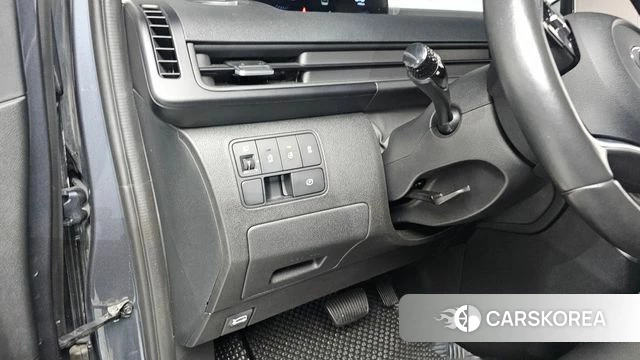 Hyundai Staria 2021 Серый из Кореи, фото 3