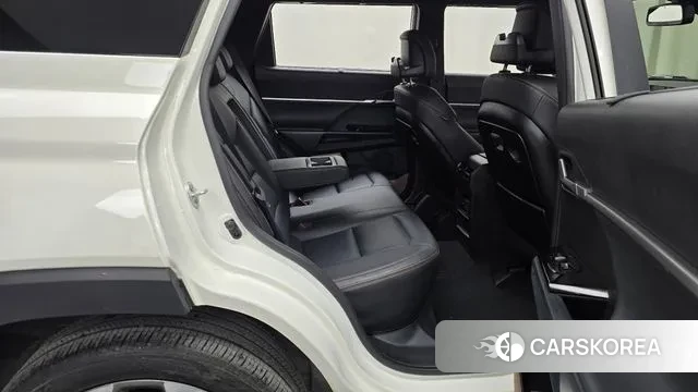 Ssangyong Torres EVX 2023 Белый из Кореи, фото 3