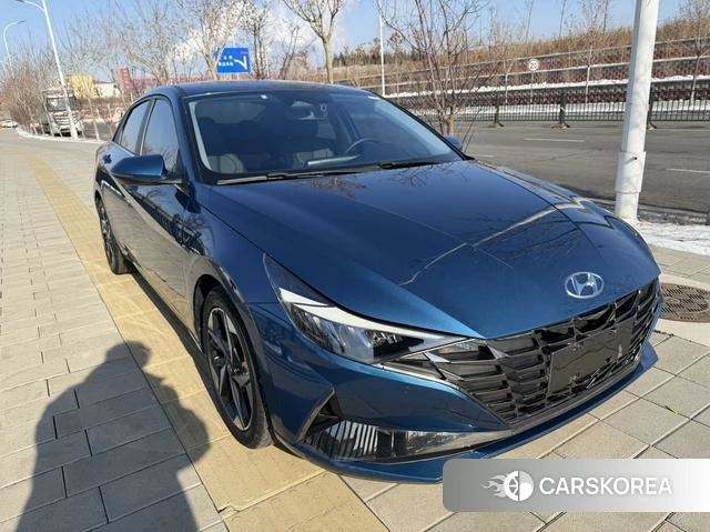 Hyundai Elantra 2023 Синий из Китая, фото 3