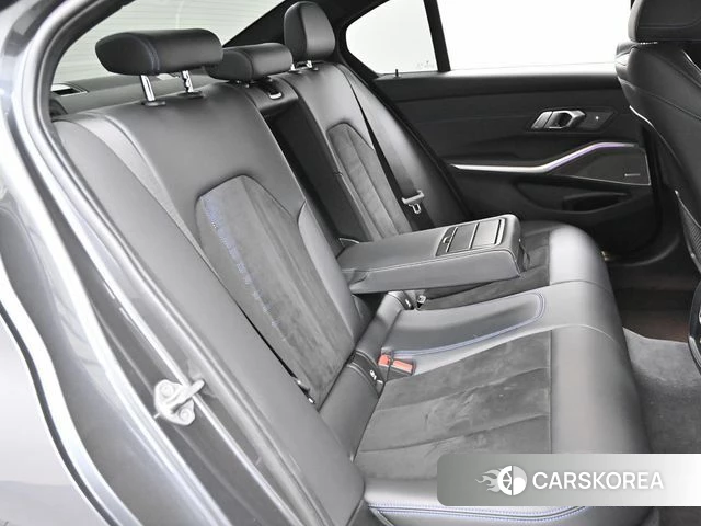 BMW 3 Series (G20) 2021 Серый из Кореи, фото 3