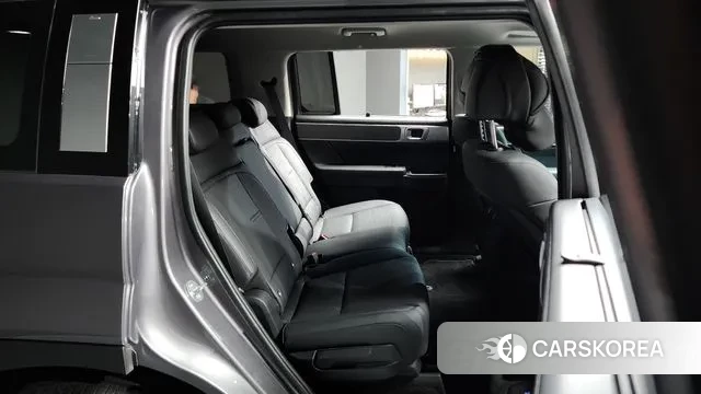 Hyundai Santa Fe (MX5) 2023 Серый из Кореи, фото 3