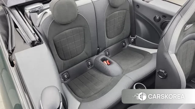 Mini Cooper S Convertible 2024 Зеленый из Кореи, фото 3