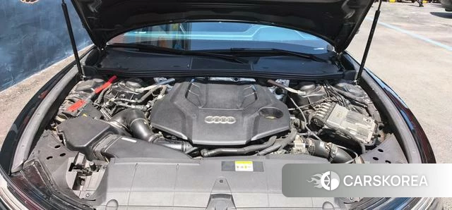Audi A6L 2021 Черный из Китая, фото 3