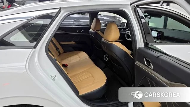 Kia K5 Hybrid 3rd Generation 2023 Белый из Кореи, фото 3