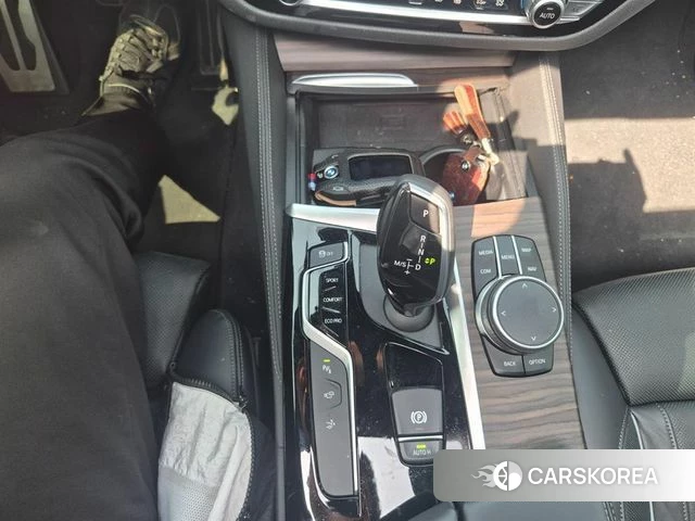 BMW 6 Series GT (G32) 2020 Черный из Кореи, фото 3