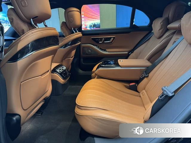 Mercedes-Benz S-class PHEV 2023 Черный из Китая, фото 3