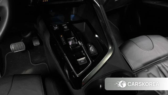 Peugeot 3008 second generation 2024 Белый из Кореи, фото 3