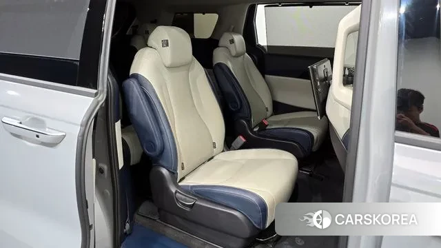 Kia The New Carnival 4th Generation 2024 Серый из Кореи, фото 3