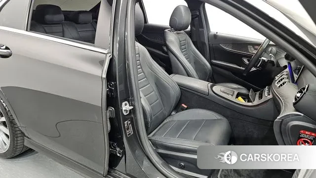 Mercedes-Benz E-Class W213 2021 Серый из Кореи, фото 3