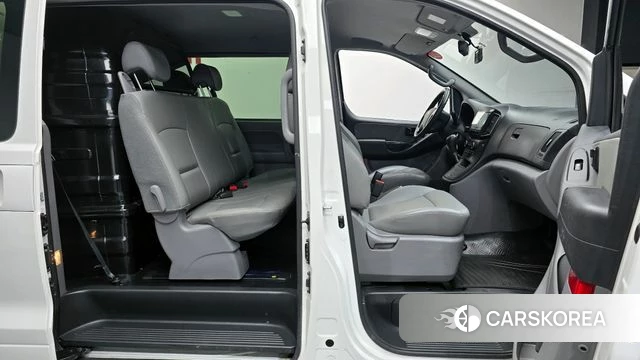 Hyundai The New Grand Starex 2020 Белый из Кореи, фото 3