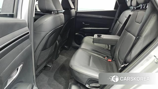 Hyundai Tucson (NX4) 2022 Серебряный из Кореи, фото 3