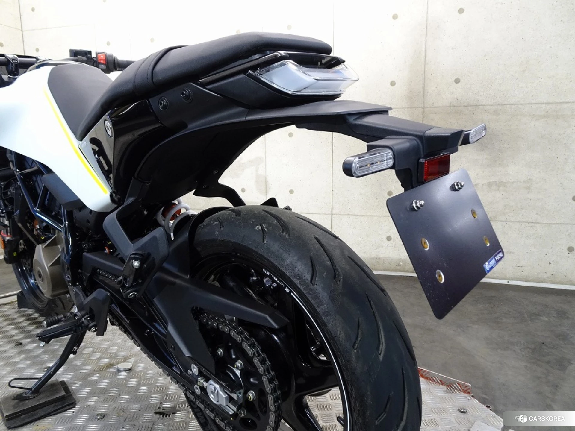 Husqvarna VITPILEN 401 2024 из Японии, фото 2