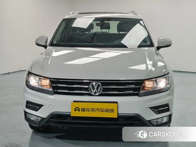Volkswagen Tiguan L 2020 Белый из Китая, фото 3