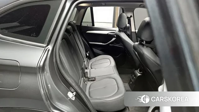 BMW X1 (F48) 2018 Серый из Кореи, фото 3