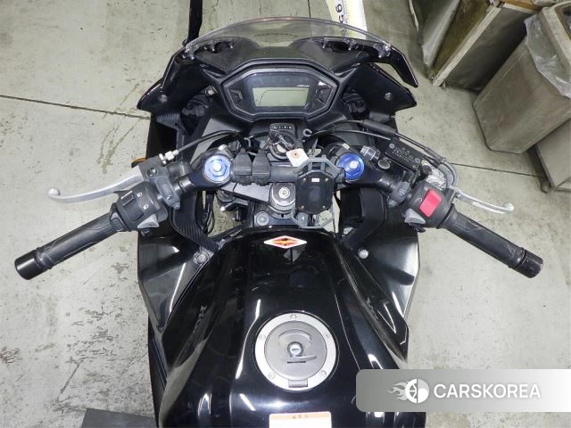 Проданный Honda CBR400R ABS 2016 из Японии, фото 2
