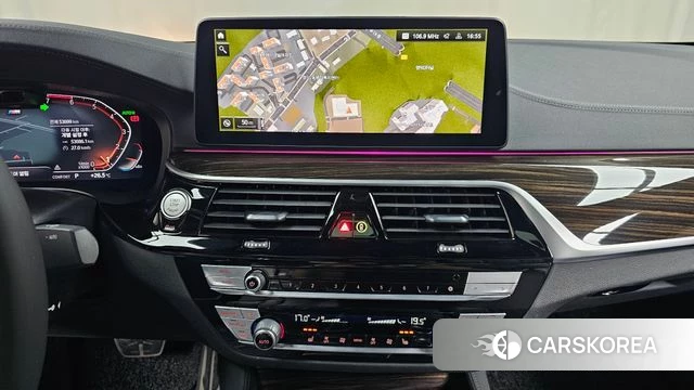 BMW 5 Series (G30) 2022 Черный из Кореи, фото 3