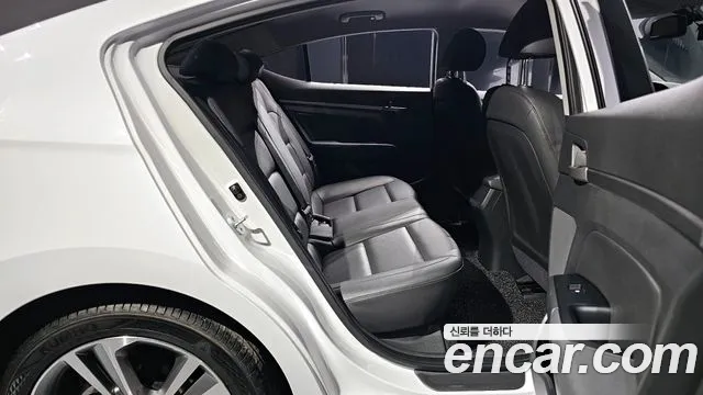 Hyundai Avante AD 2018 Белый из Кореи, фото 3