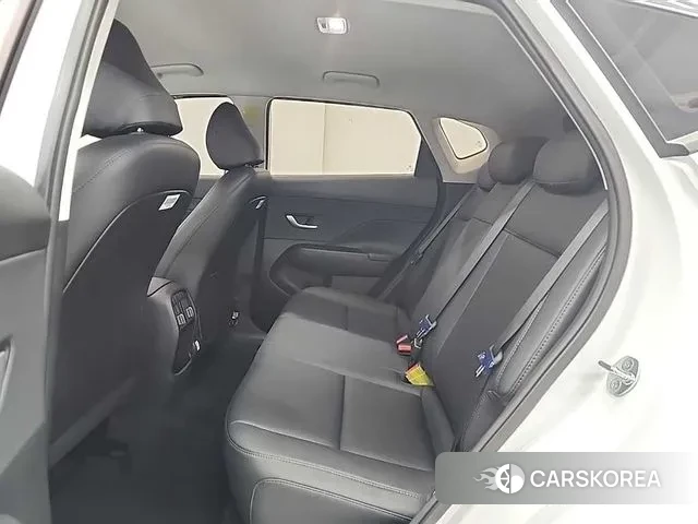 Hyundai Kona (SX2) 2025 Белый из Кореи, фото 3