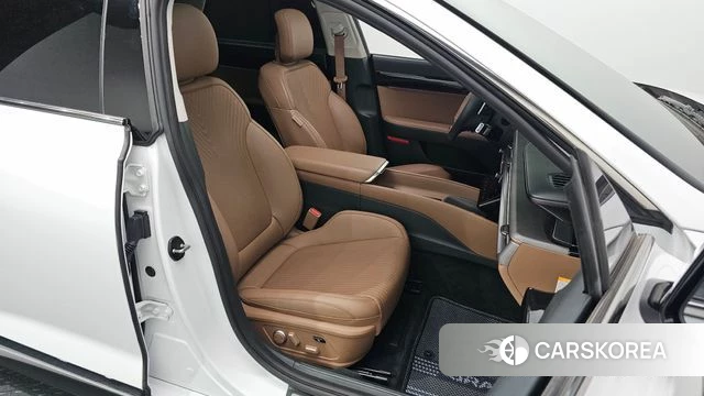 Hyundai Grandeur Hybrid (GN7) 2023 Белый из Кореи, фото 3