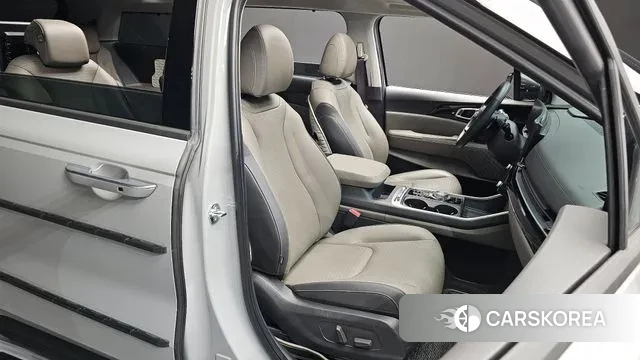 Kia The New Carnival 4th Generation 2024 Серебряный из Кореи, фото 3