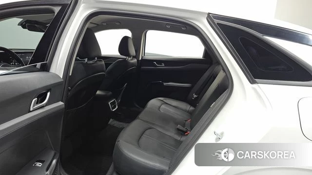 Kia K5 3rd generation 2022 Белый из Кореи, фото 3