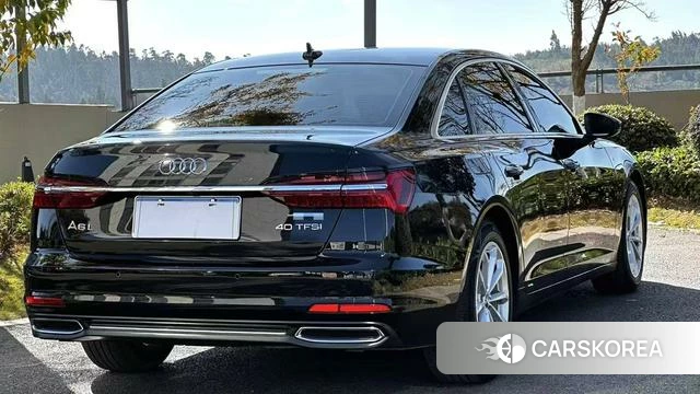 Audi A6L 2021 Черный из Китая, фото 3