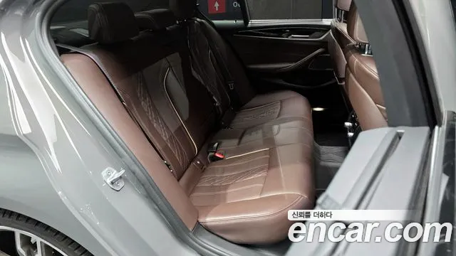 BMW 5 Series (G30) id 2387331 из Кореи 3