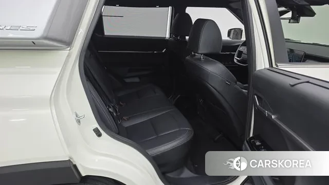 Ssangyong Torres 2023 Белый из Кореи, фото 3