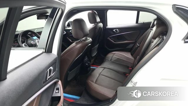 BMW 1 Series (F40) 2020 Белый из Кореи, фото 3