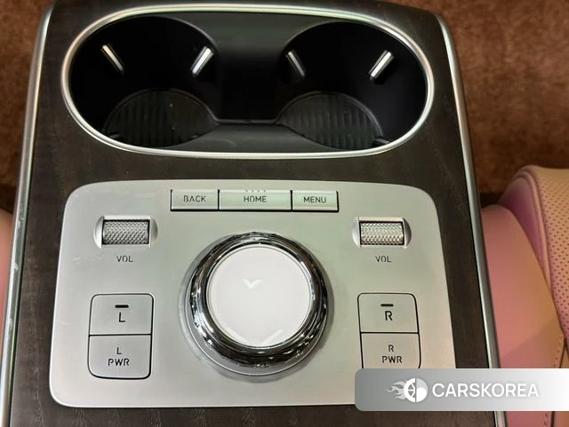Genisys GV80 2023 Белый из Китая, фото 3