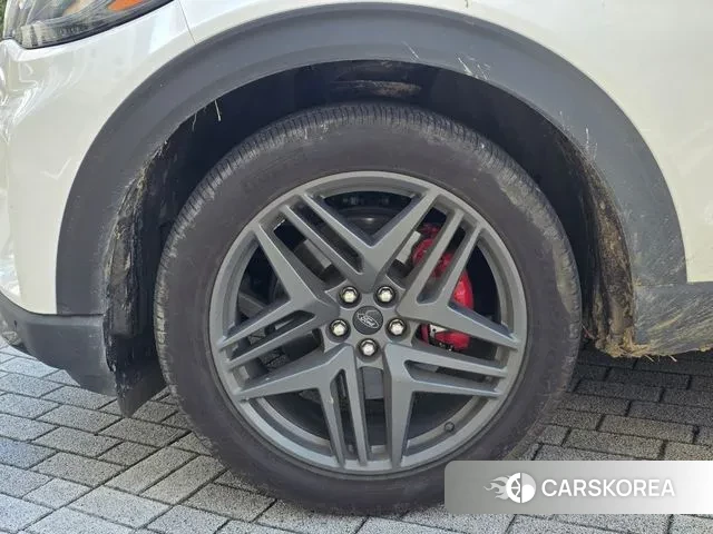 Ford Explorer 6th Generation 2025 Белый из Кореи, фото 3