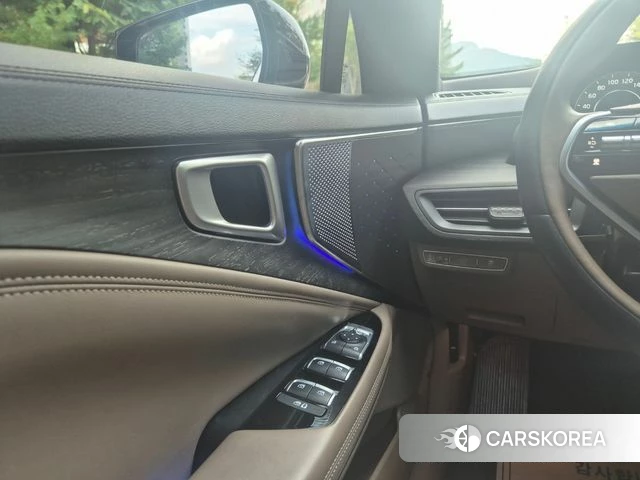 Kia K8 2022 Черный из Кореи, фото 3