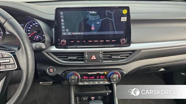 Kia The New K3 2nd generation 2022 Серый из Кореи, фото 3