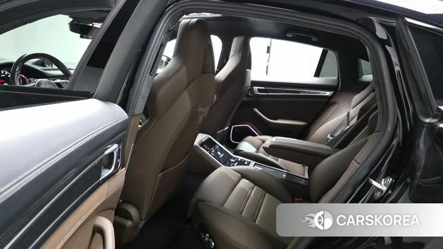 Porsche Panamera (971) 2020 Черный из Кореи, фото 3