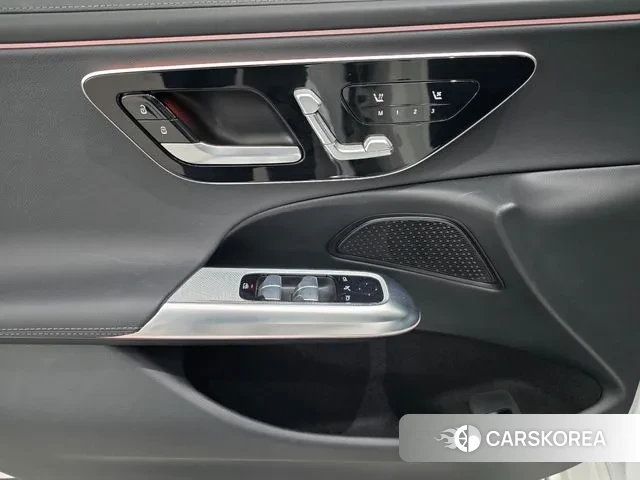 Mercedes-Benz E-Class W214 2024 Белый из Кореи, фото 3