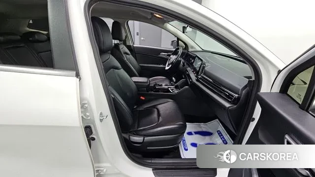 Kia Sportage 5th Generation 2022 Белый из Кореи, фото 3