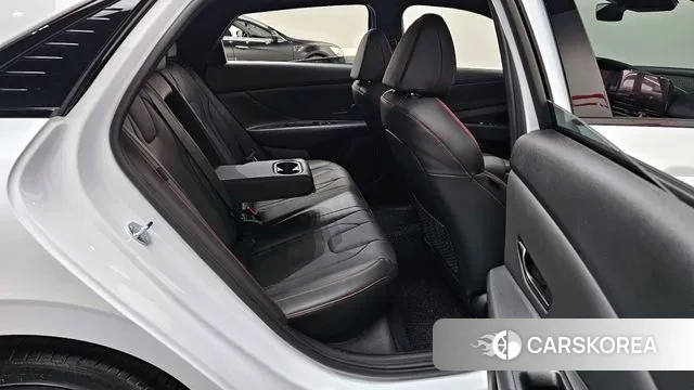 Hyundai The New Avante (CN7) 2025 Белый из Кореи, фото 3