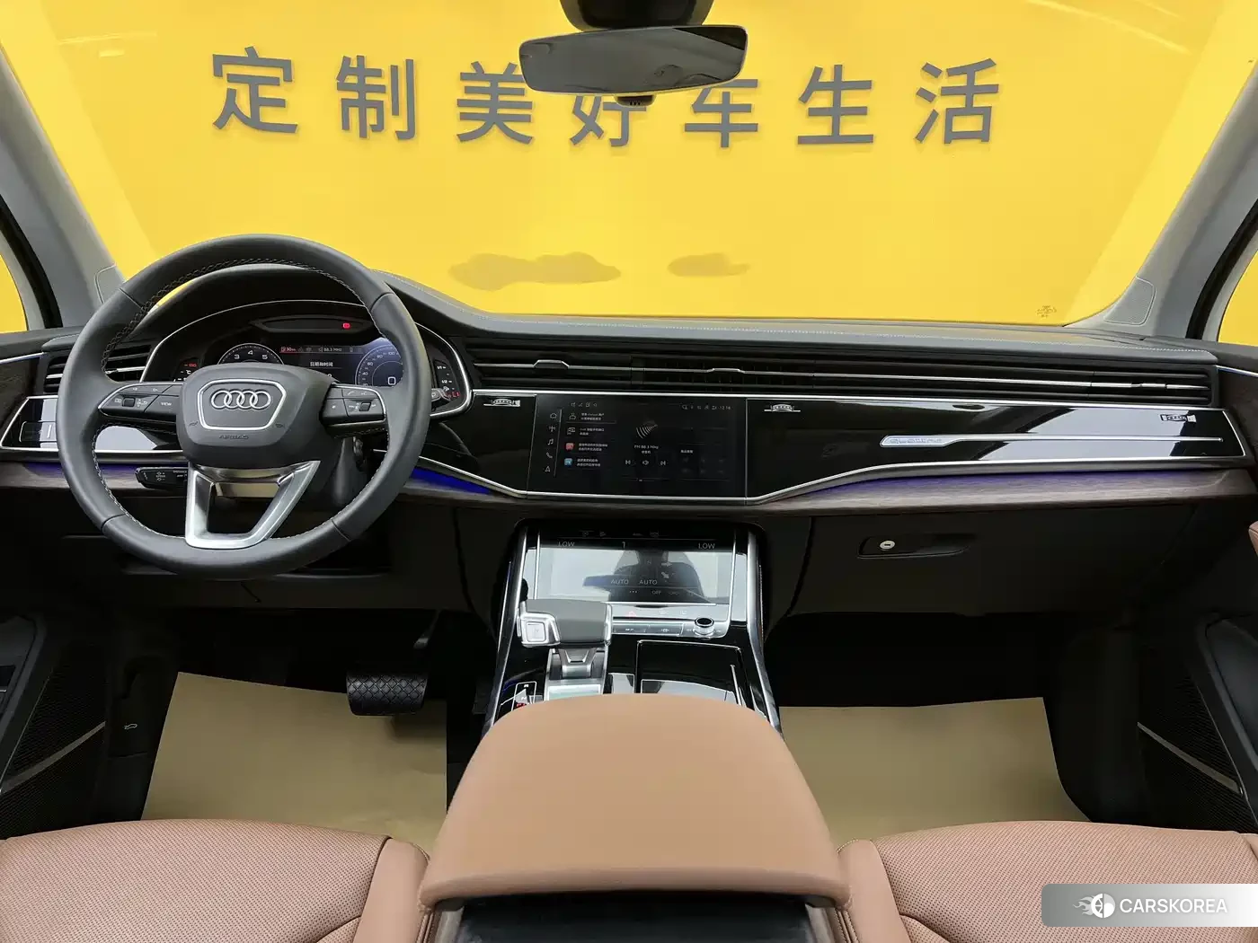 Audi Q7 2026 Черный из Китая, фото 3