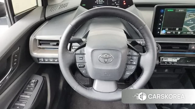 Toyota Prius 5th Generation 2024 Белый из Кореи, фото 3